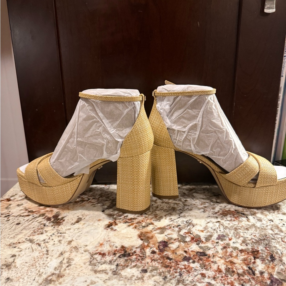 *NEW WITHOUT TAGS* Sam Edelman Julian Platform Dress Sandal - Picture 2 of 16